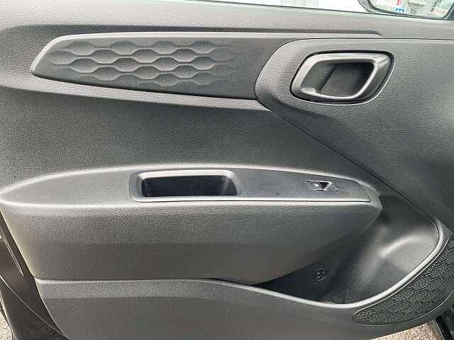 Hyundai i10 1.0 [63] Advance 5dr Auto [Nav]