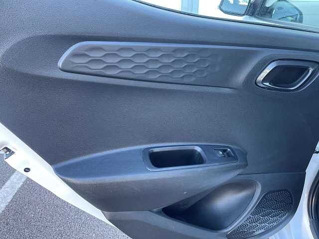 Hyundai I10 1.0 MPi SE Connect 5dr Auto White