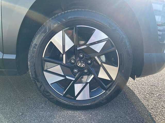 Hyundai KONA 1.6 Hybrid 129 Ultimate 5dr DCT White