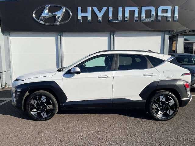 Hyundai KONA 1.6 Hybrid 129 Ultimate 5dr DCT White