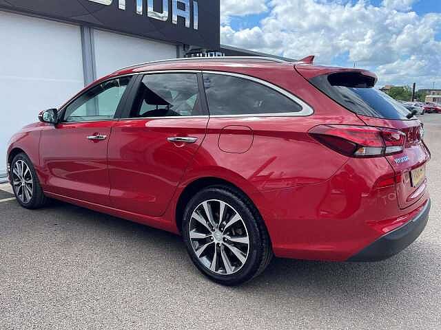 Hyundai i30 1.4T GDI Premium 5dr