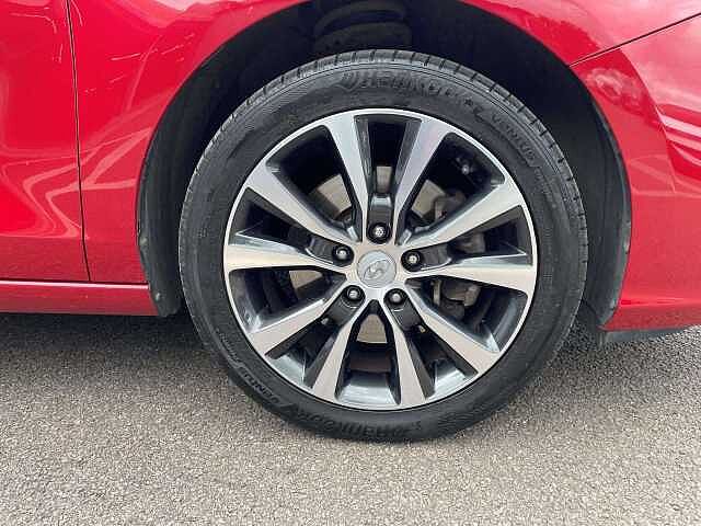 Hyundai i30 1.4T GDI Premium 5dr