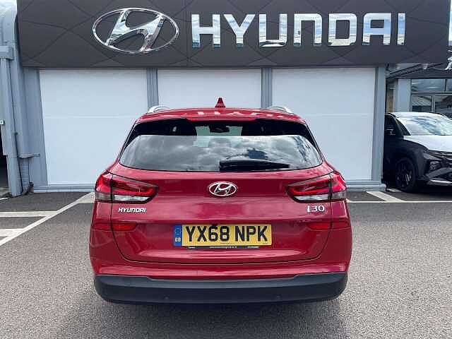 Hyundai i30 1.4T GDI Premium 5dr
