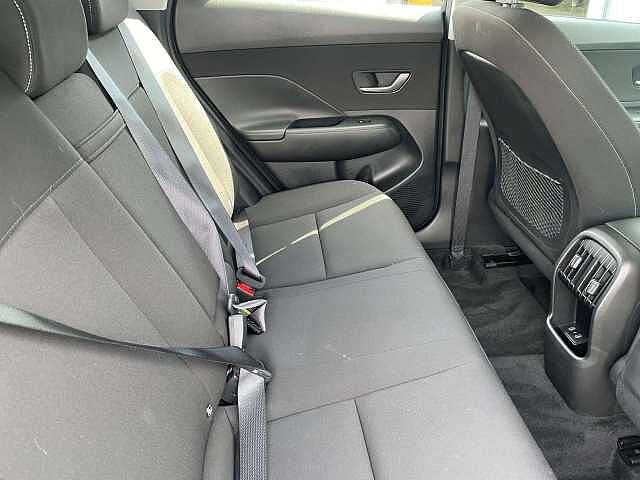 Hyundai KONA 1.6 GDi Hybrid Advance 5dr DCT Grey