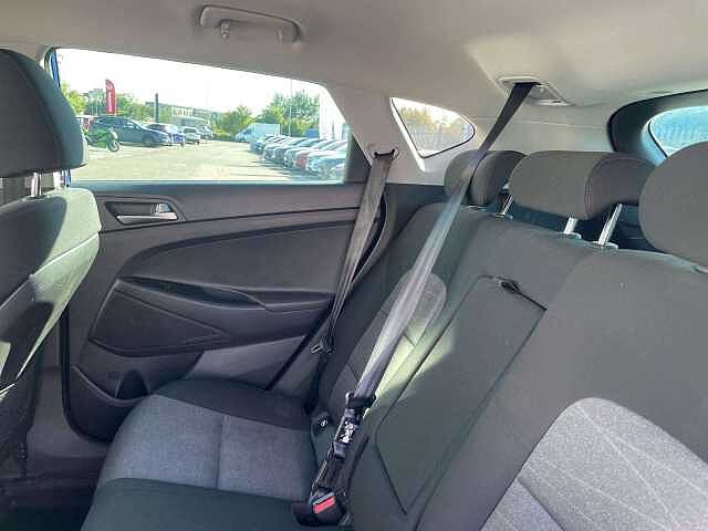 Hyundai TUCSON 1.6 CRDi 136 SE Nav 5dr 2WD DCT