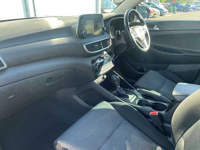 Hyundai TUCSON 1.6 CRDi 136 SE Nav 5dr 2WD DCT