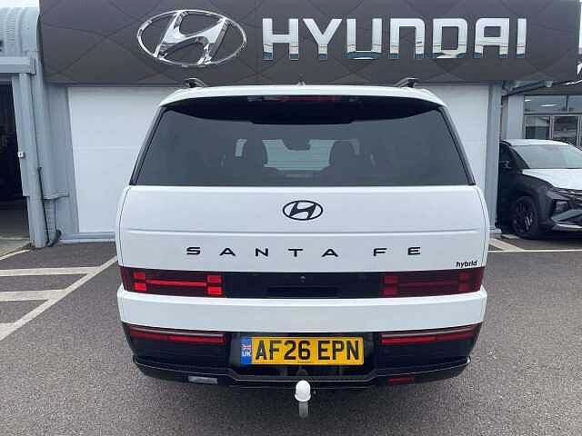 Hyundai SANTA FE 1.6 TGDi Hybrid Calligraphy 5dr Auto [6 Seats] White