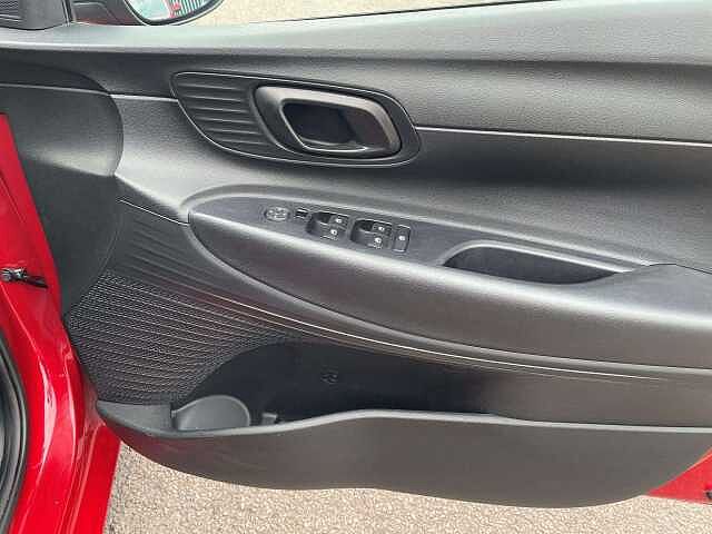Hyundai I20 1.0T GDi Advance 5dr DCT Red