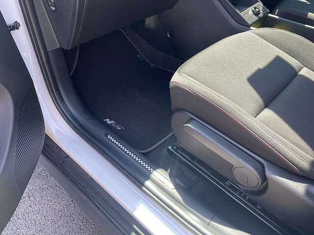 Hyundai KONA 160kW N Line 65kWh 5dr Auto White