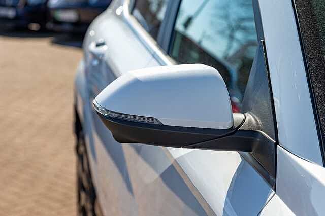 Hyundai KONA E (218ps) Ultimate