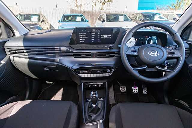 Hyundai Bayon Hatchback 1.0 TGDi Premium 5dr