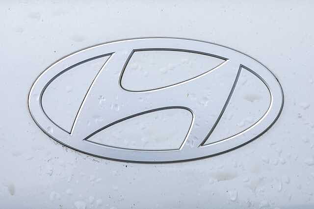 Hyundai IONIQ 6 E (228ps) Premium 77kWh (Single Motor) RWD