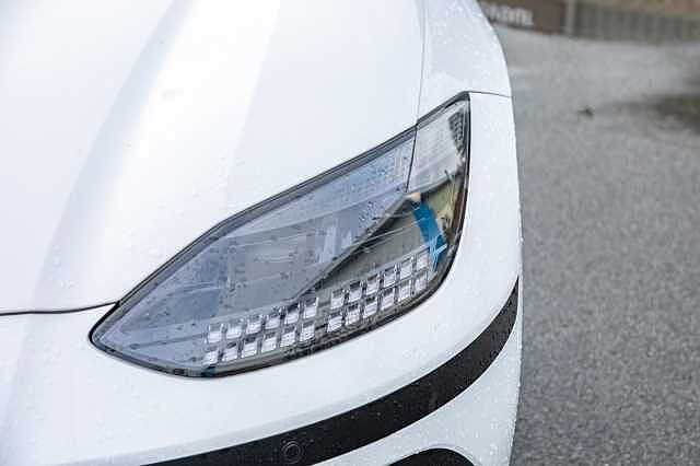 Hyundai IONIQ 6 E (228ps) Premium 77kWh (Single Motor) RWD