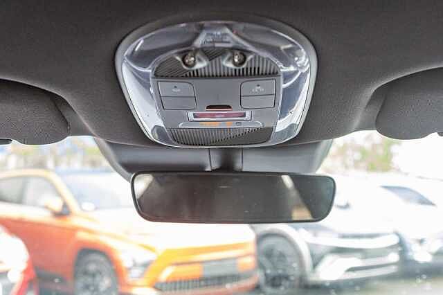 Hyundai IONIQ 6 E (228ps) Premium 77kWh (Single Motor) RWD