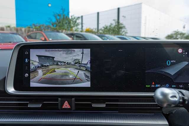 Hyundai IONIQ 6 E (228ps) Premium 77kWh (Single Motor) RWD