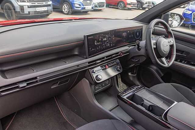 Hyundai Tucson 1.6T Plug-in Hybrid N Line S 5dr Auto