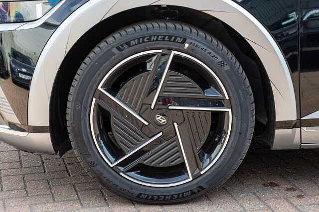 Hyundai Ioniq 5 168kW Ultimate 84 kWh 5dr Auto