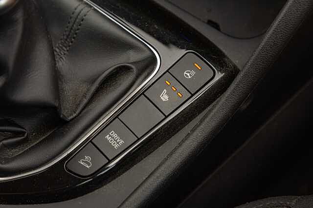 Hyundai TUCSON HYBRID 1.6 T-GDi (150ps) Premium 48Volt iMT