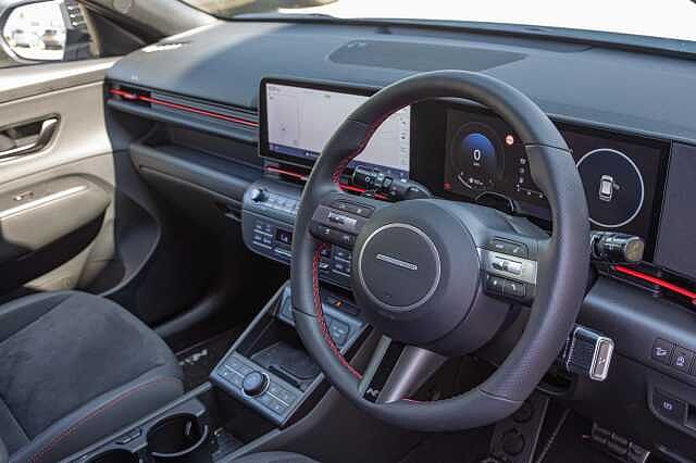 Hyundai KONA 1.6T 138 N Line S 5dr DCT Abyss Black