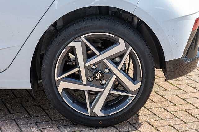 Hyundai I20 1.0 T-GDi (100ps) Premium Atlas White