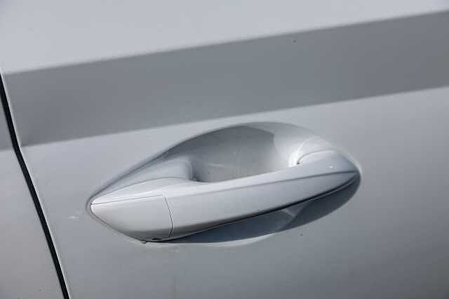 Hyundai I20 1.0 T-GDi (100ps) Premium Atlas White