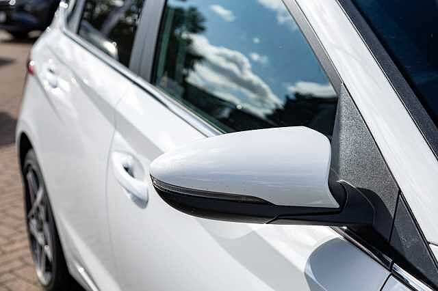Hyundai I20 1.0 T-GDi (100ps) Premium Atlas White