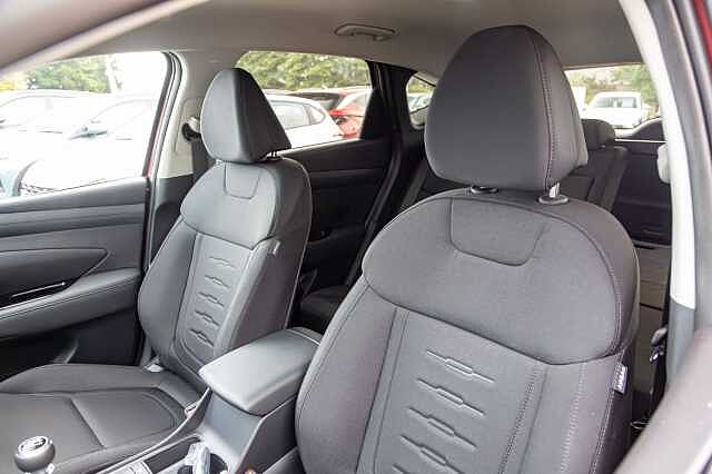 Hyundai TUCSON 1.6T Advance 5dr