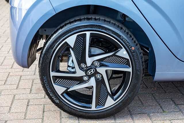 Hyundai i10 1.0 [63] Premium 5dr [Nav]