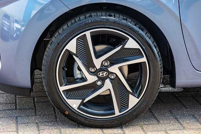 Hyundai i10 1.0 [63] Premium 5dr [Nav]