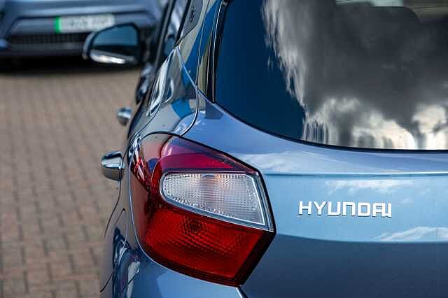 Hyundai i10 1.0 [63] Premium 5dr [Nav]