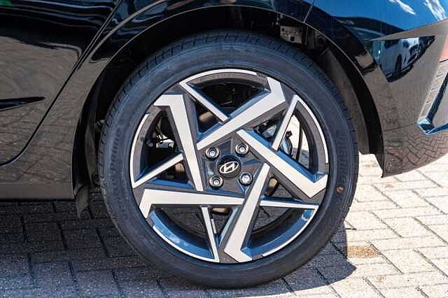 Hyundai i20 1.0T GDi Premium 5dr DCT