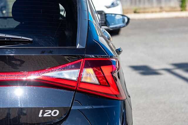Hyundai i20 1.0T GDi Premium 5dr DCT
