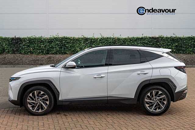 Hyundai TUCSON 1.6 TGDi Premium 5dr 2WD Atlas White