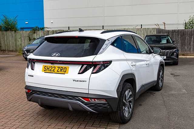 Hyundai TUCSON 1.6 TGDi Premium 5dr 2WD Atlas White