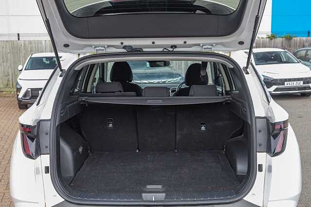 Hyundai TUCSON 1.6 TGDi Premium 5dr 2WD Atlas White