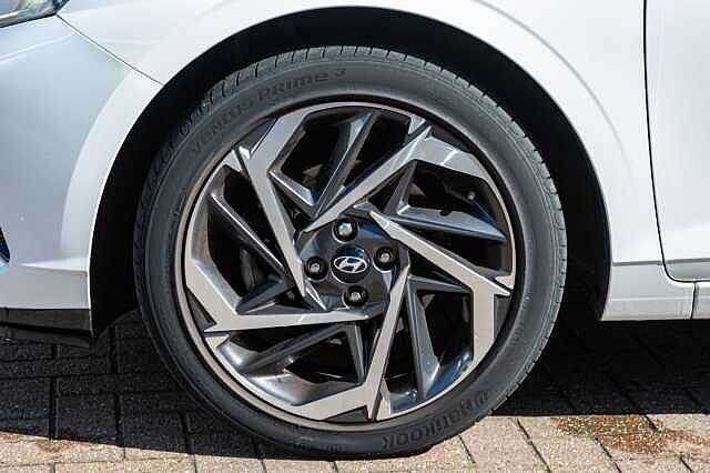 Hyundai i20 1.0T GDi 48V MHD Premium 5dr
