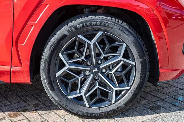 Hyundai TUCSON 1.6 TGDi Hybrid 230 N Line S 5dr 2WD Auto Engine Red