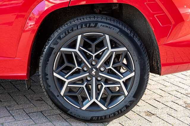 Hyundai TUCSON 1.6 TGDi Hybrid 230 N Line S 5dr 2WD Auto Engine Red