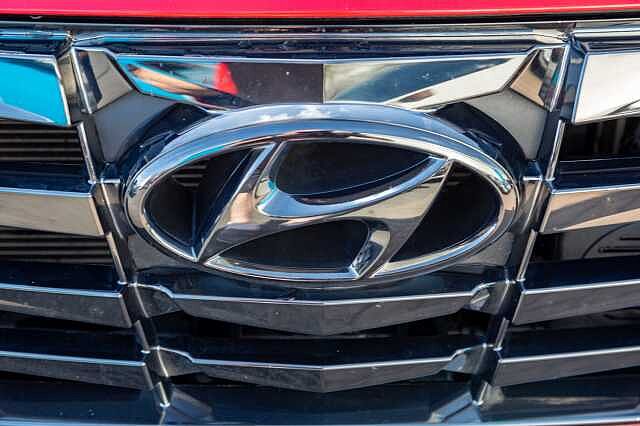 Hyundai TUCSON 1.6 TGDi Hybrid 230 N Line S 5dr 2WD Auto Engine Red