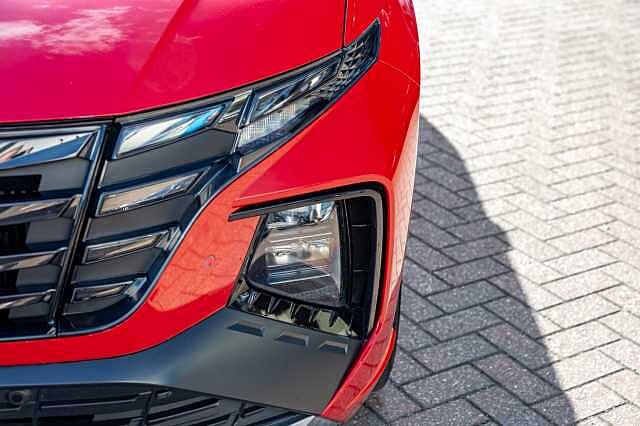 Hyundai TUCSON 1.6 TGDi Hybrid 230 N Line S 5dr 2WD Auto Engine Red