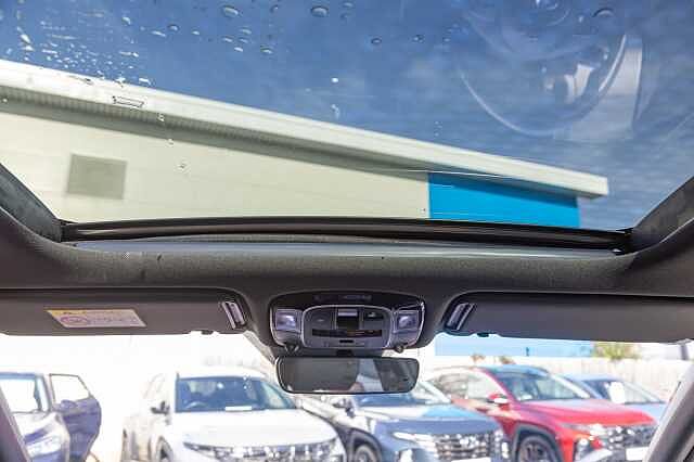 Hyundai TUCSON 1.6 TGDi Hybrid 230 N Line S 5dr 2WD Auto Engine Red