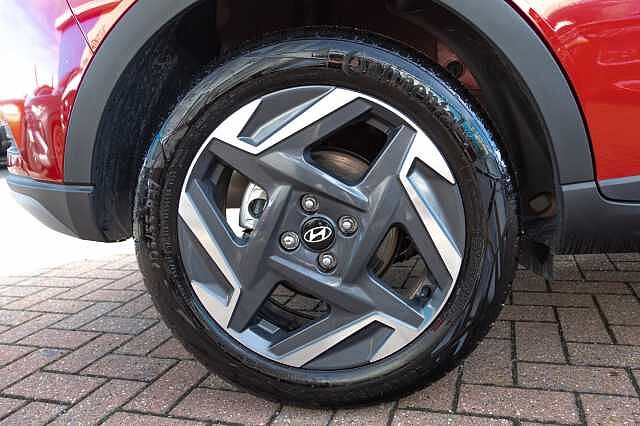 Hyundai BAYON 1.0 TGDi Premium 5dr Red