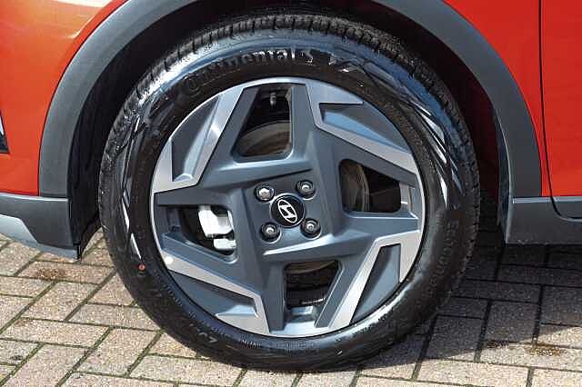 Hyundai BAYON 1.0 TGDi Premium 5dr Red