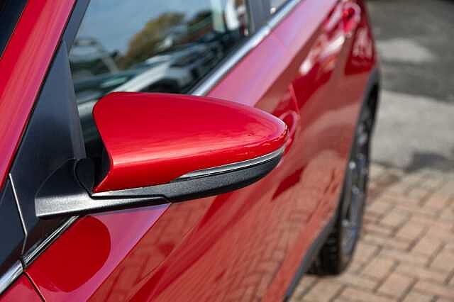 Hyundai BAYON 1.0 TGDi Premium 5dr Red