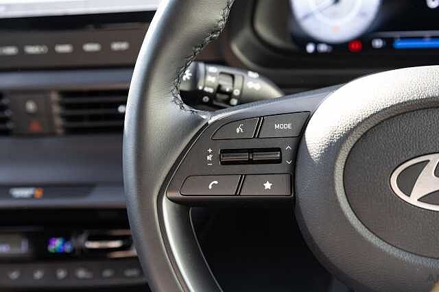 Hyundai BAYON 1.0 TGDi Premium 5dr Red