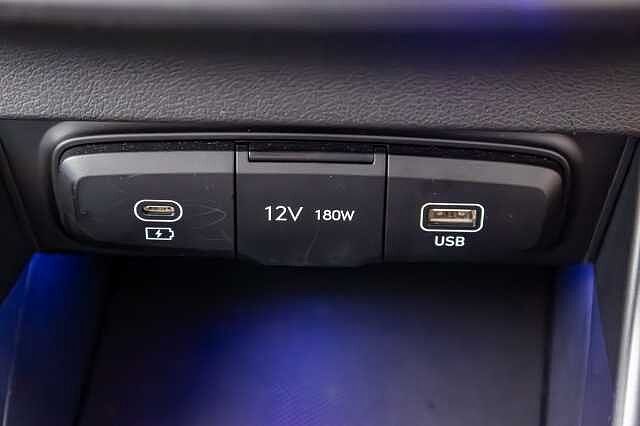 Hyundai Bayon Hatchback 1.0 TGDi Advance 5dr