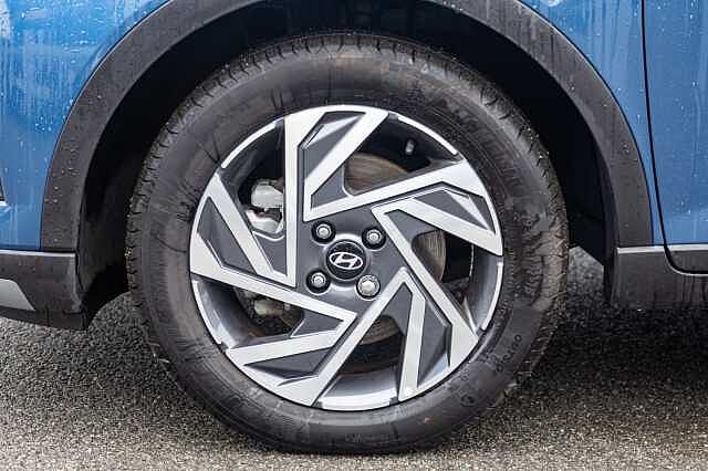 Hyundai BAYON HATCHBACK 1.0 TGDi Advance 5dr DCT Blue