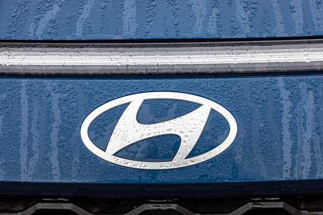 Hyundai BAYON HATCHBACK 1.0 TGDi Advance 5dr DCT Blue