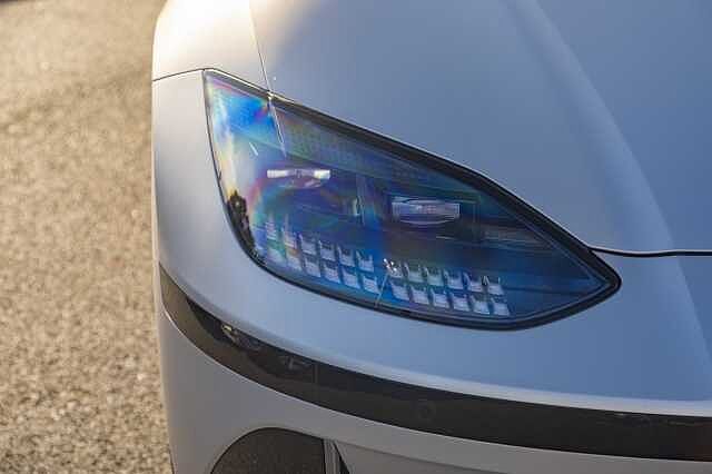 Hyundai IONIQ 6 E (228ps) Premium 77kWh (Single Motor) RWD