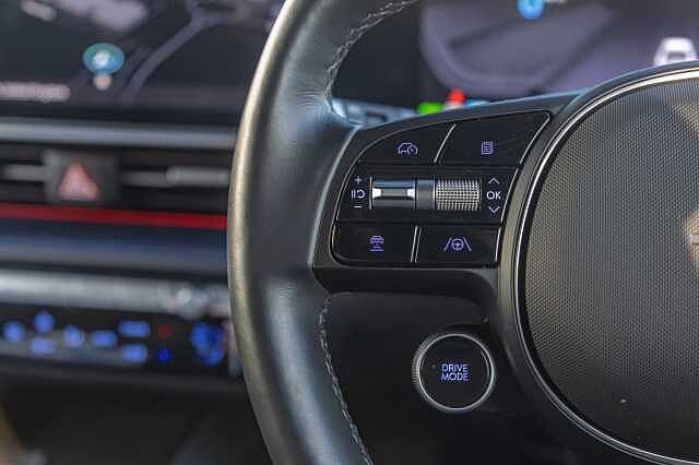 Hyundai IONIQ 6 E (228ps) Premium 77kWh (Single Motor) RWD